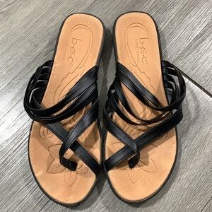 B.O.C. “Alisha” Black Vegas Leather Thong Style Slip On Padded Sandals size 9
